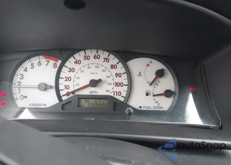 2003 Toyota Corolla S from USA, damaged, VIN 2T1BR32E03C102059